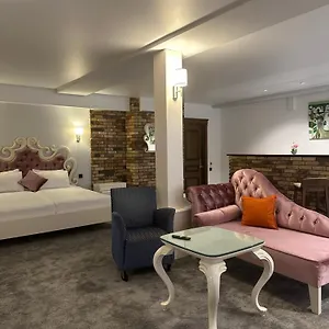 Otel Maajid Boutique